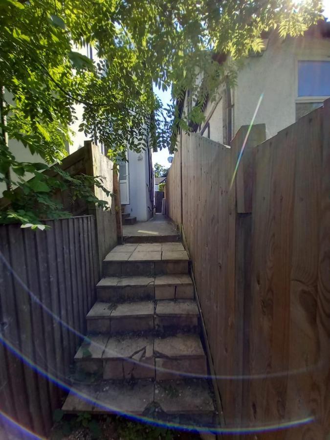 Leisure Studio Flat In Golders Green London Exterior foto